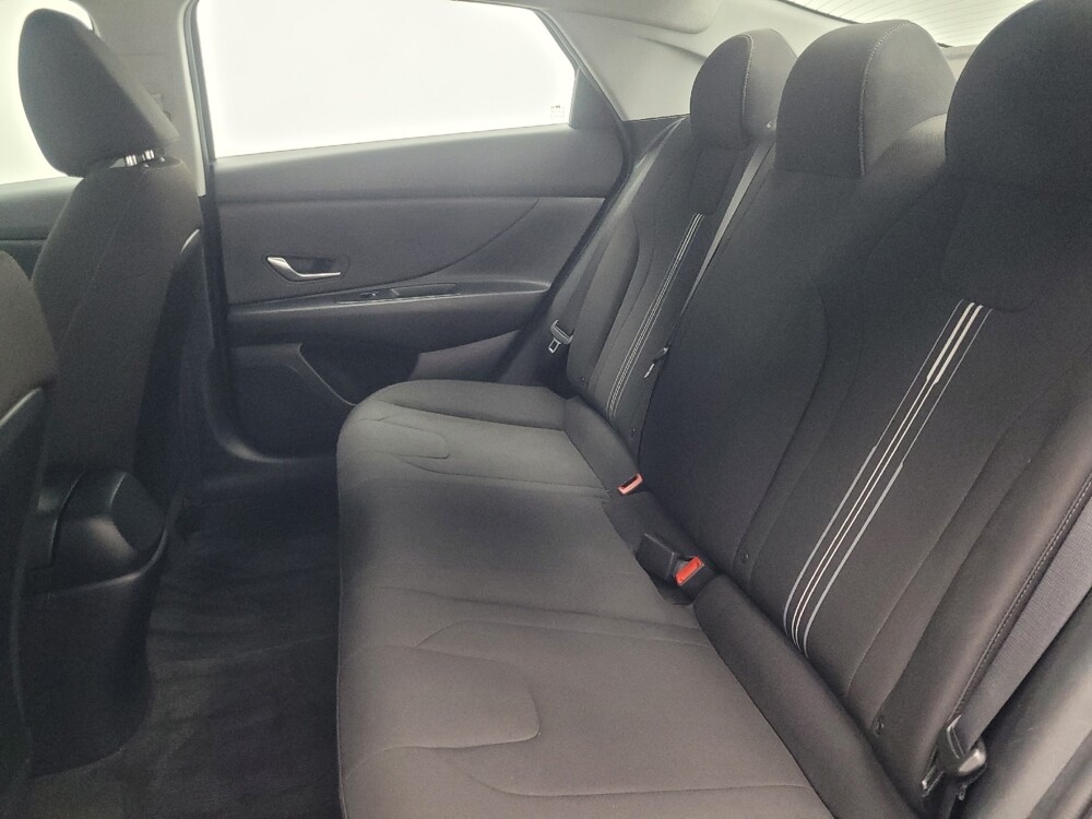 2022 Hyundai Elantra in Ft Wayne, IN 46805 - 18124574 18