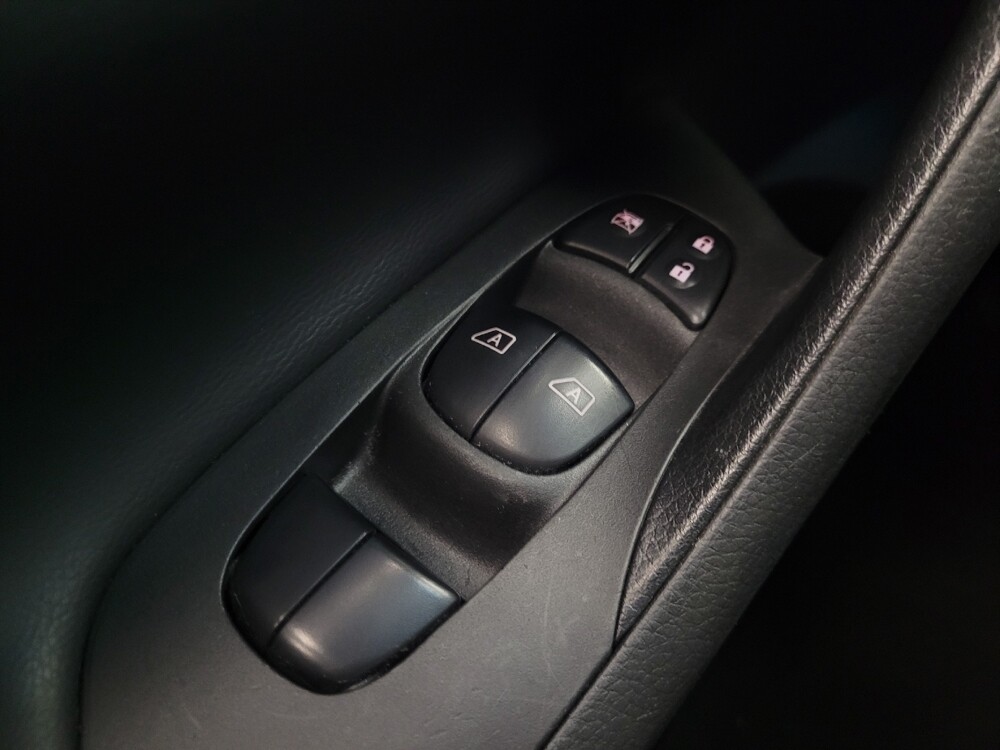 2015 Nissan Altima in Indianapolis, IN 46219 - 18124576 27