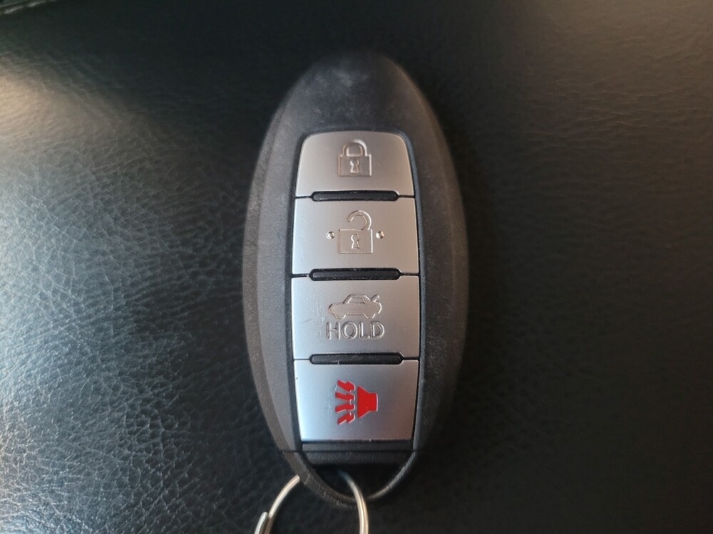 2015 Nissan Altima in Indianapolis, IN 46219 - 18124576 32