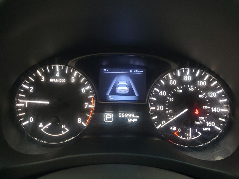 2015 Nissan Altima in Indianapolis, IN 46219 - 18124576 23