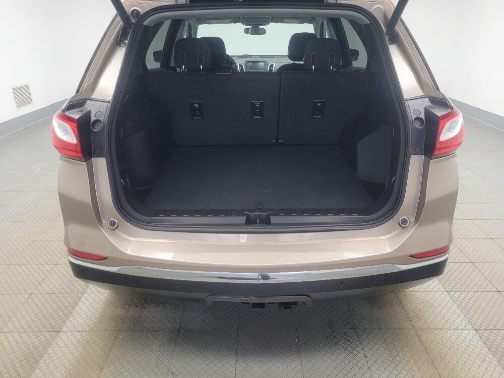 2018 Chevrolet Equinox in Highland, IN 46322 - 18124577 29