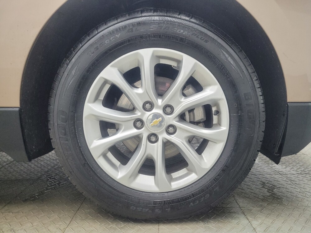 2018 Chevrolet Equinox in Highland, IN 46322 - 18124577 31