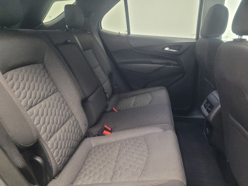 2018 Chevrolet Equinox in Highland, IN 46322 - 18124577 19