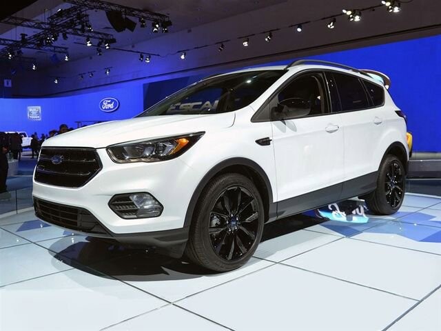 2017 Ford Escape in Troy, IL 62294-1376 - 18124580 2