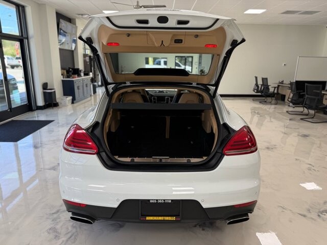 2015 Porsche Panamera in Knoxville, TN 37920 - 18124582 30