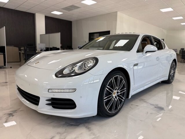 2015 Porsche Panamera in Knoxville, TN 37920 - 18124582 3