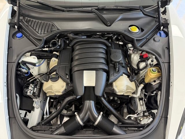 2015 Porsche Panamera in Knoxville, TN 37920 - 18124582 36