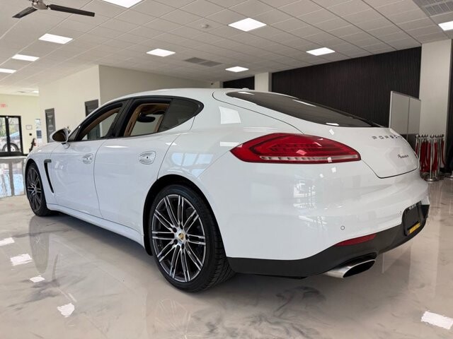 2015 Porsche Panamera in Knoxville, TN 37920 - 18124582 4