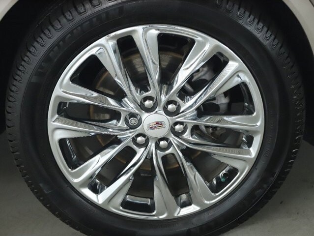 2023 Cadillac XT6 in Bedford, OH 44146 - 18124584 10