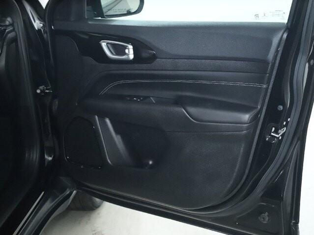 2022 Jeep Compass in Bedford, OH 44146 - 18124587 79