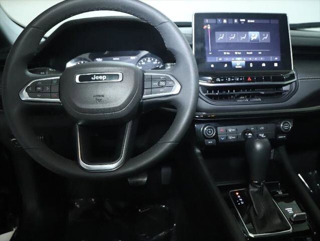 2022 Jeep Compass in Bedford, OH 44146 - 18124587 28