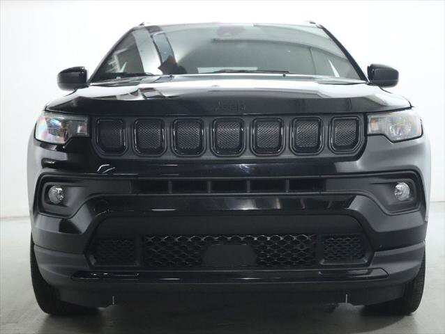2022 Jeep Compass in Bedford, OH 44146 - 18124587 5