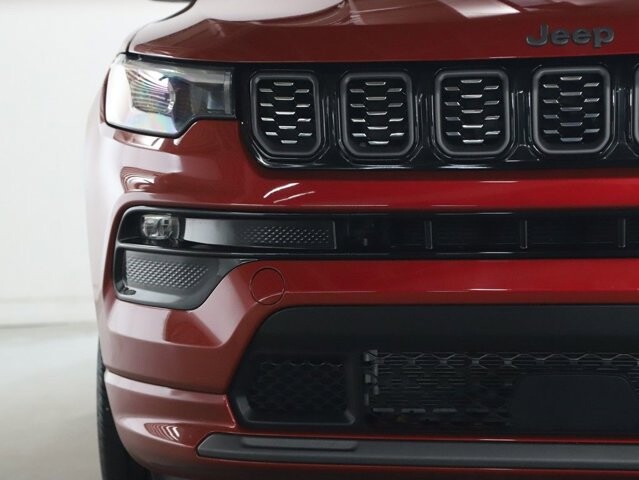 2024 Jeep Compass in Bedford, OH 44146 - 18124589 6