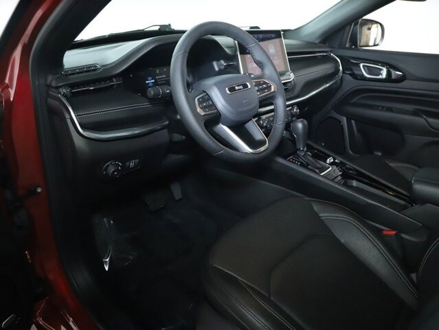 2024 Jeep Compass in Bedford, OH 44146 - 18124589 18