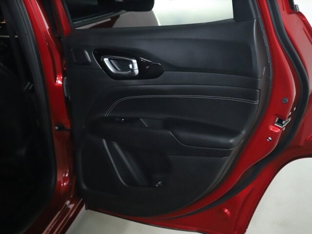 2024 Jeep Compass in Bedford, OH 44146 - 18124589 33