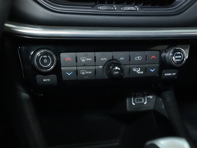 2024 Jeep Compass in Bedford, OH 44146 - 18124589 28