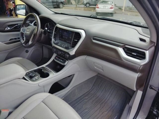 2020 GMC Acadia in Greenville, SC 29607 - 18124634 16