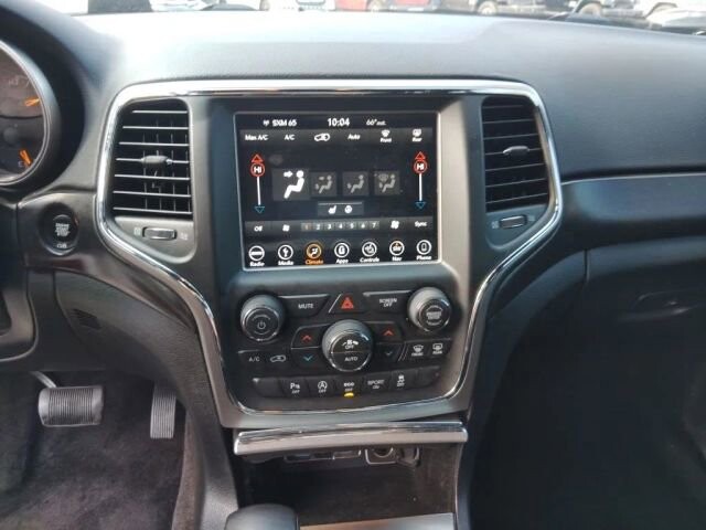 2018 Jeep Grand Cherokee in Greenville, SC 29607 - 18124635 30