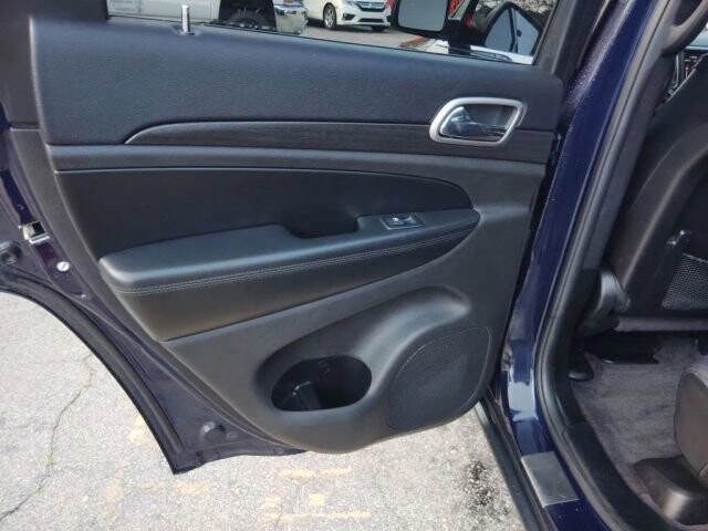 2018 Jeep Grand Cherokee in Greenville, SC 29607 - 18124635 23