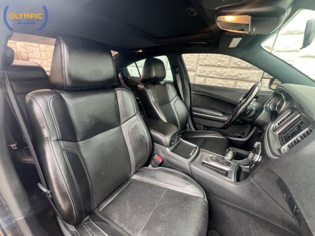 2019 Dodge Charger in Decatur, GA 30032 - 18124637 40