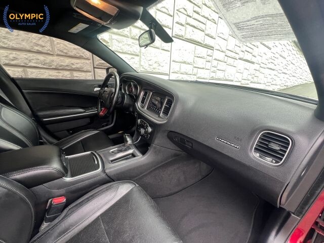 2019 Dodge Charger in Decatur, GA 30032 - 18124637 22