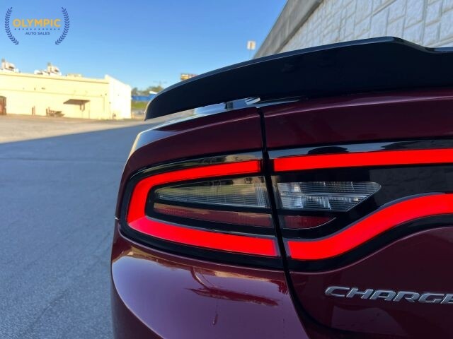 2019 Dodge Charger in Decatur, GA 30032 - 18124637 16