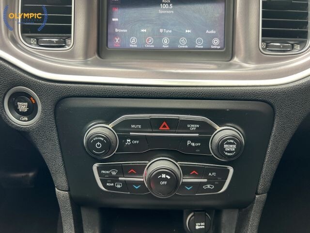 2019 Dodge Charger in Decatur, GA 30032 - 18124637 32