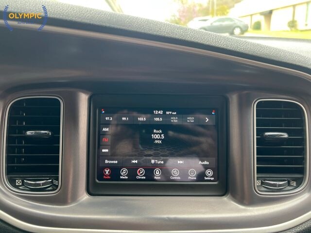 2019 Dodge Charger in Decatur, GA 30032 - 18124637 31