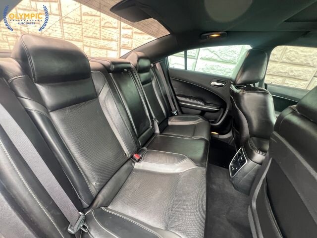 2019 Dodge Charger in Decatur, GA 30032 - 18124637 42