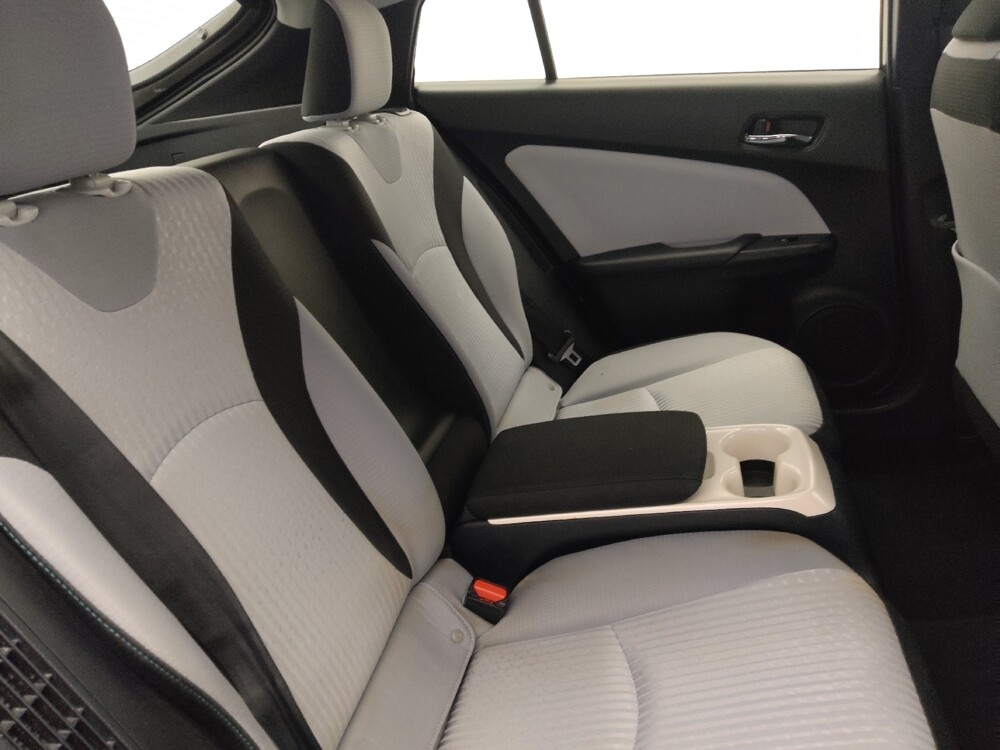 2018 Toyota Prius Prime in Miami, FL 33157 - 18124640 19