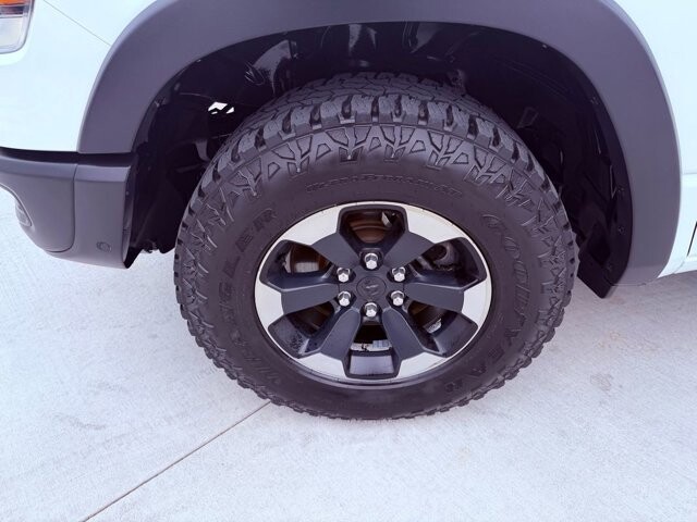 2019 RAM 1500 in Knoxville, TN 37920 - 18124646 33