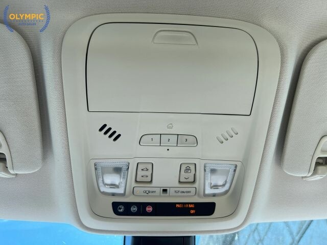 2018 Cadillac XT5 in Decatur, GA 30032 - 18124651 43