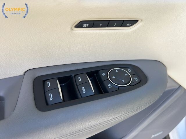 2018 Cadillac XT5 in Decatur, GA 30032 - 18124651 37