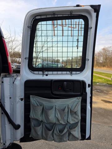 2011 Chevrolet Express 2500 in Blauvelt, NY 10913 - 18124656 33