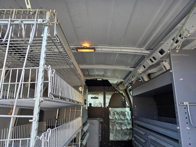 2011 Chevrolet Express 2500 in Blauvelt, NY 10913 - 18124656 39