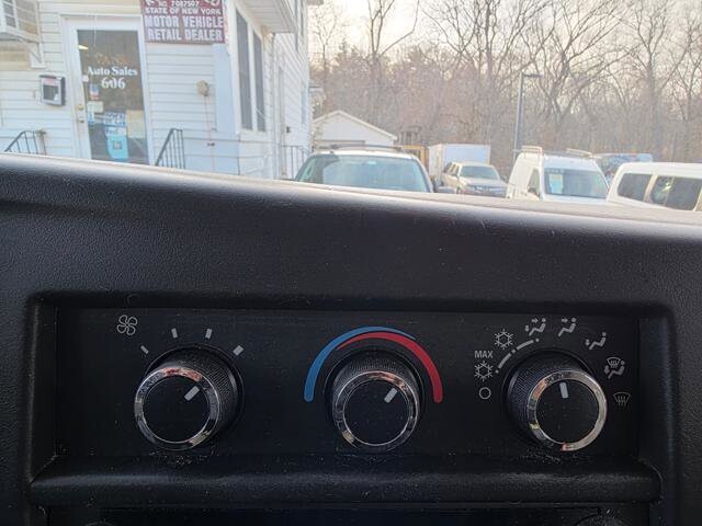 2011 Chevrolet Express 2500 in Blauvelt, NY 10913 - 18124656 18