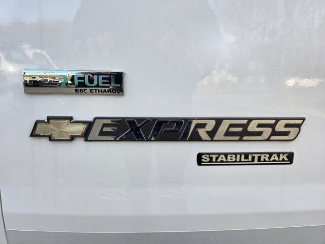 2011 Chevrolet Express 2500 in Blauvelt, NY 10913 - 18124656 43