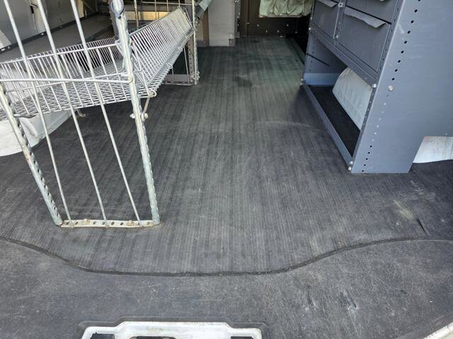 2011 Chevrolet Express 2500 in Blauvelt, NY 10913 - 18124656 37