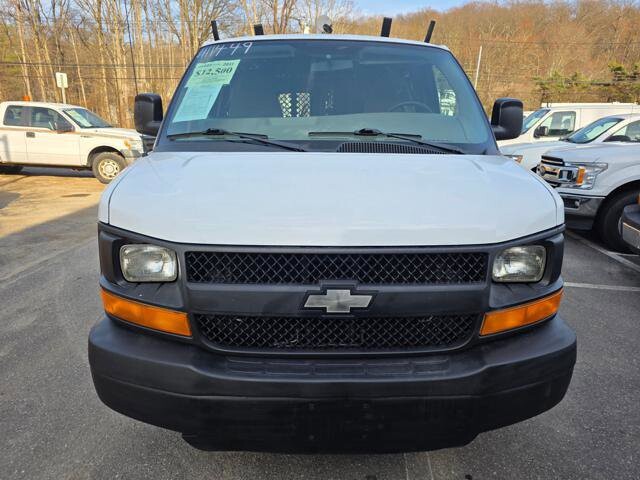 2011 Chevrolet Express 2500 in Blauvelt, NY 10913 - 18124656 3