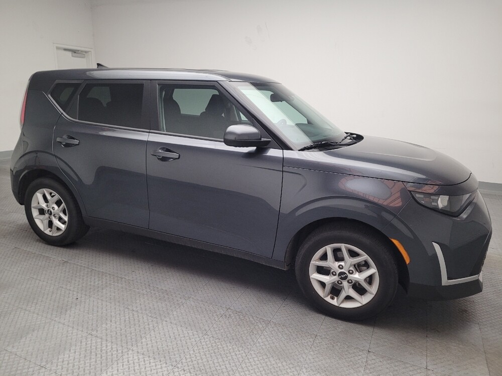 2024 Kia Soul in Riverside, CA 92504 - 18124658 11