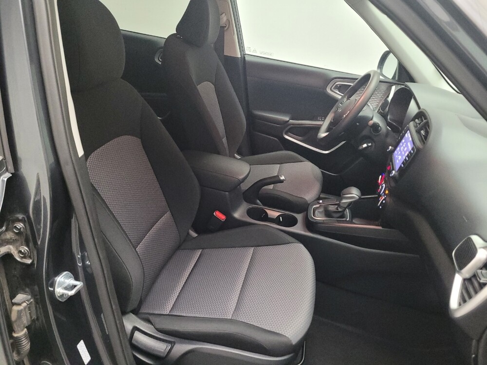 2024 Kia Soul in Riverside, CA 92504 - 18124658 21