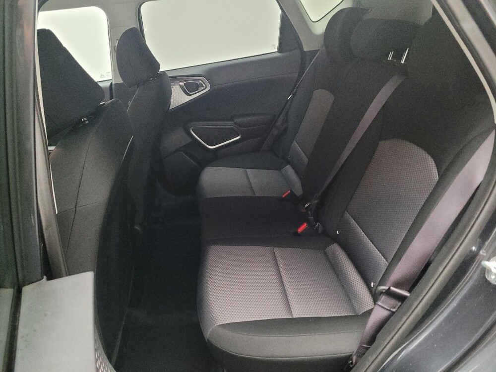 2024 Kia Soul in Riverside, CA 92504 - 18124658 18