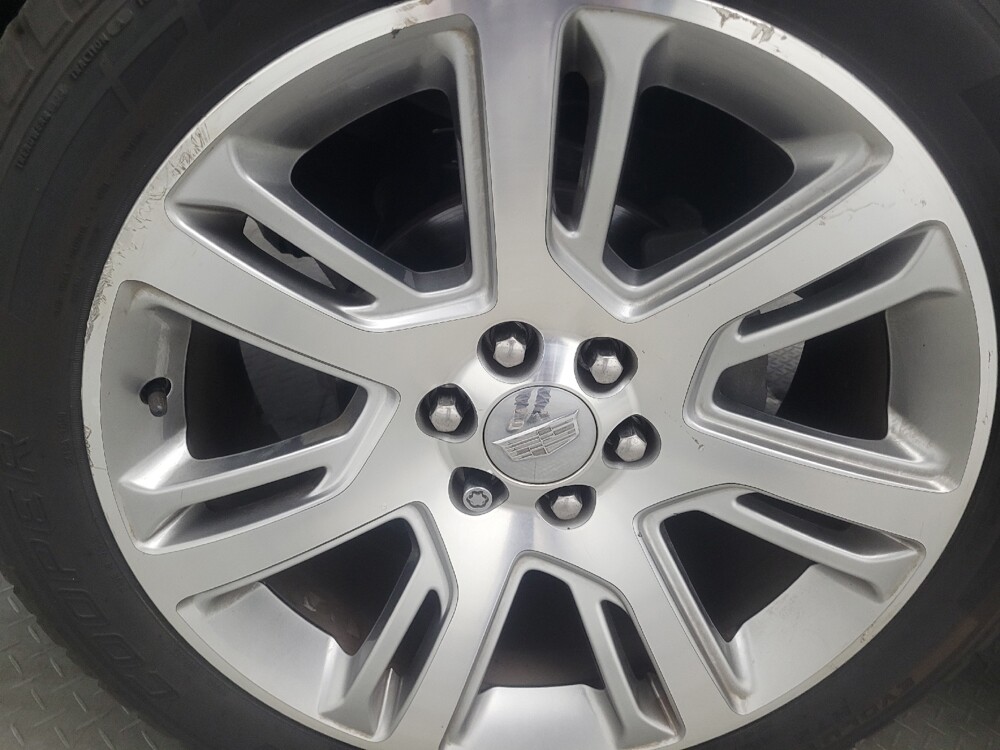 2018 Cadillac Escalade in Knoxville, TN 37923 - 18124673 31