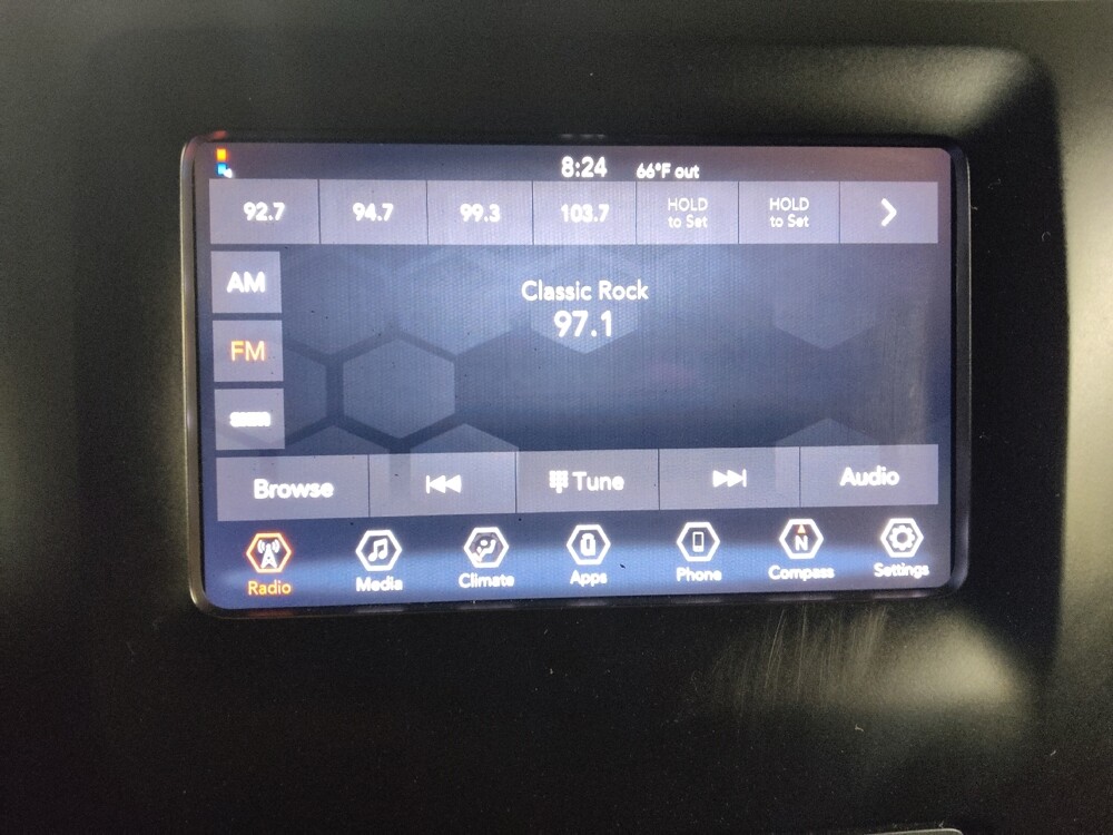 2019 Jeep Cherokee in Marietta, GA 30062 - 18124679 25