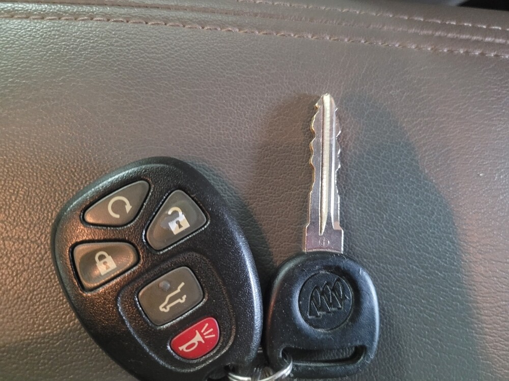 2017 Buick Enclave in Marietta, GA 30062 - 18124684 32