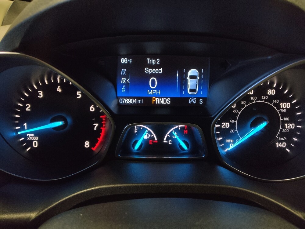 2018 Ford Escape in Glendale, AZ 85301 - 18124692 23