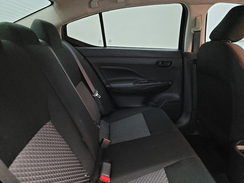 2021 Nissan Versa in Glendale, AZ 85301 - 18124697 19