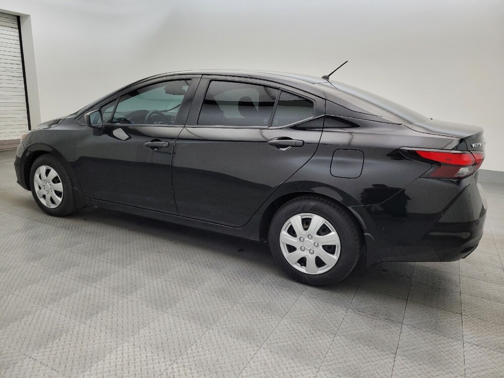 2021 Nissan Versa in Glendale, AZ 85301 - 18124697 3