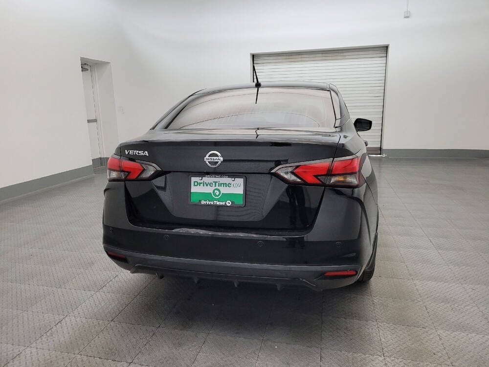 2021 Nissan Versa in Glendale, AZ 85301 - 18124697 7