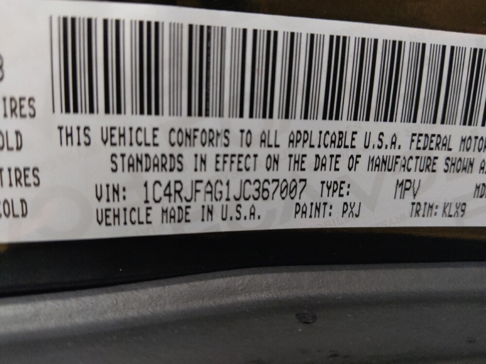 2018 Jeep Grand Cherokee in Glendale, AZ 85301 - 18124699 33